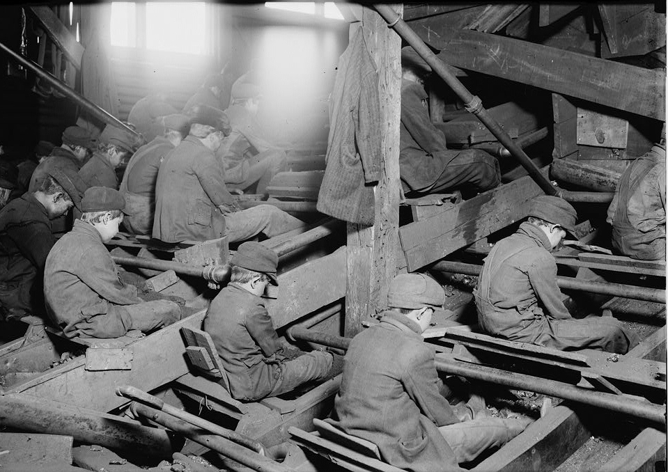Breaker Boys at Pittston coal mine 1911