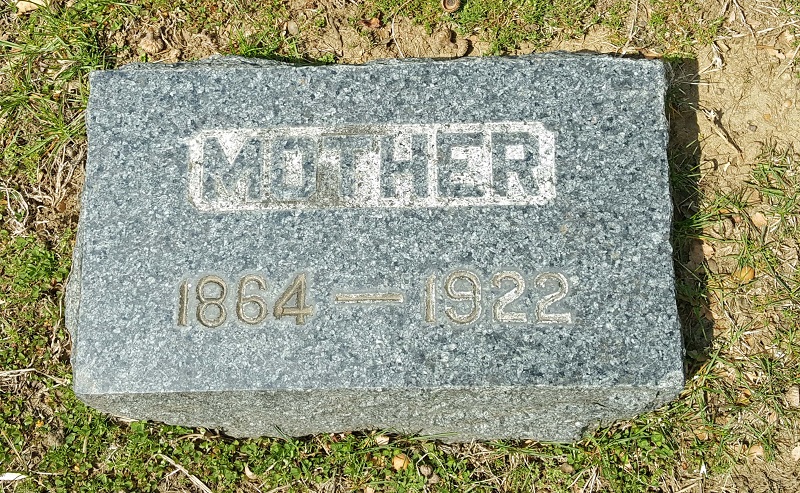 DiSanto Grave in St. Joseph's Cemetery