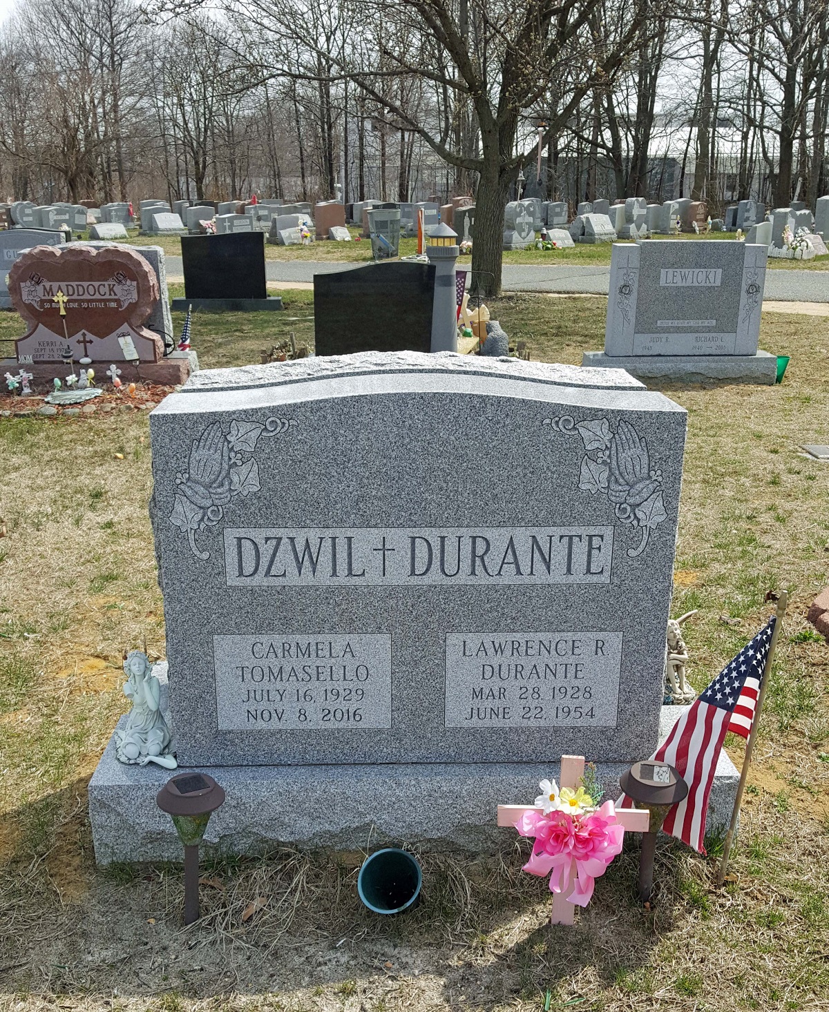 Dzwil-Durante Grave in St. Joseph's Cemetery