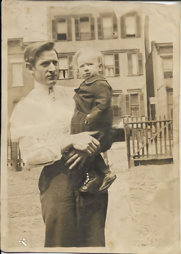 Edward Grothusen with his son Wilbert