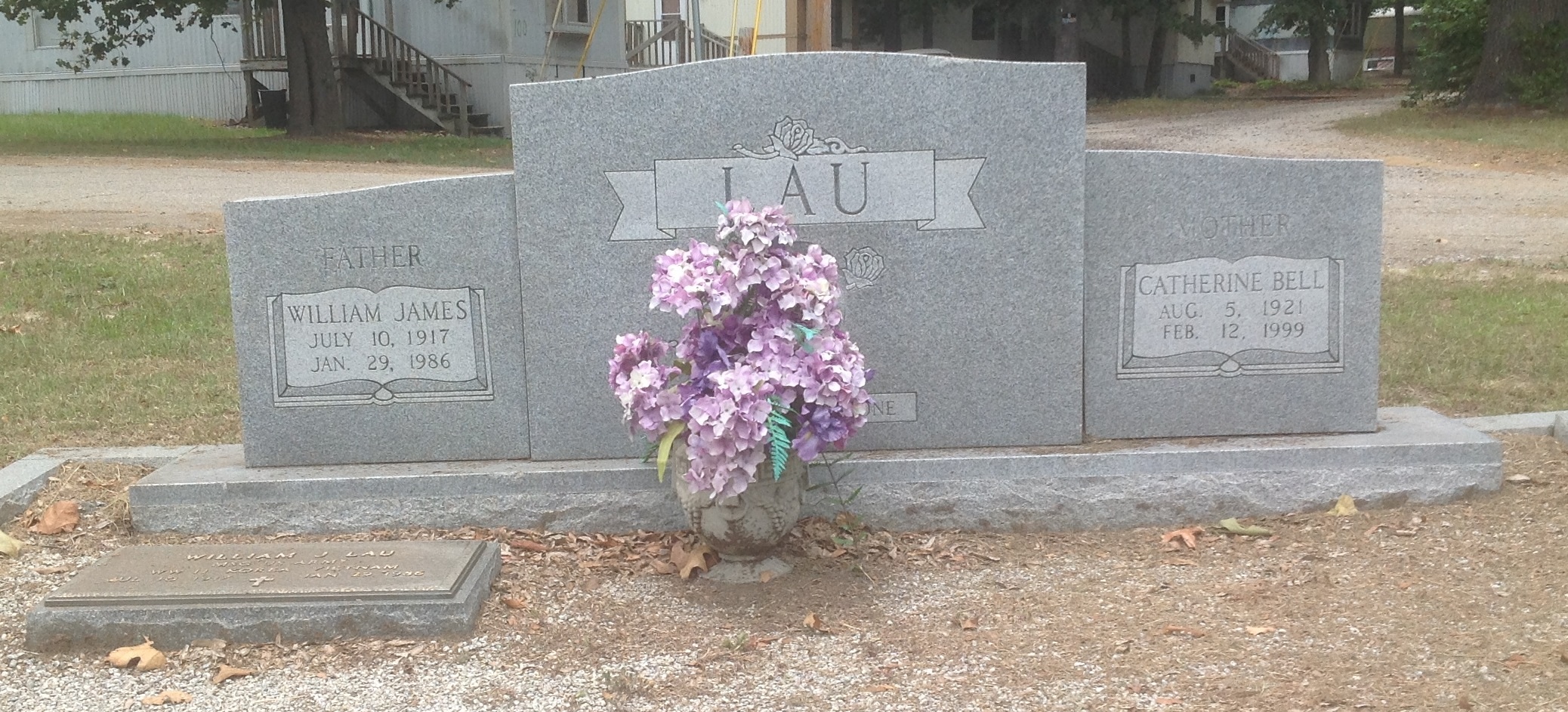 Catherine Bell Lau Grave