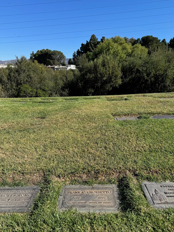 Frank Charles Grosseto Grave